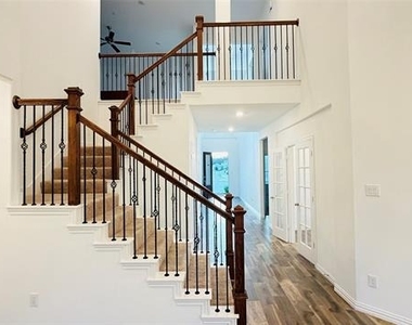 7324 Black Cherry Lane - Photo Thumbnail 21