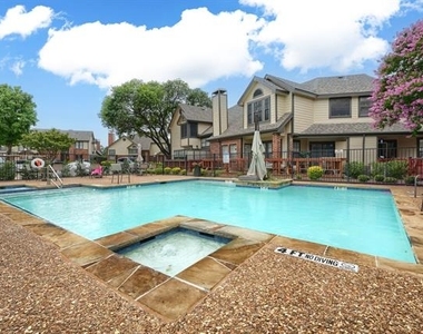 406 Santa Fe Trail - Photo Thumbnail 25
