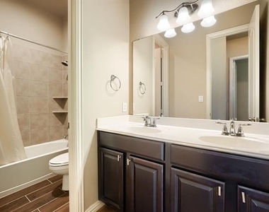 12372 Payne Street - Photo Thumbnail 15