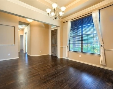 12372 Payne Street - Photo Thumbnail 5