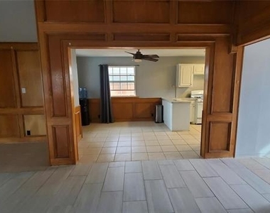 204 Alice Drive - Photo Thumbnail 3