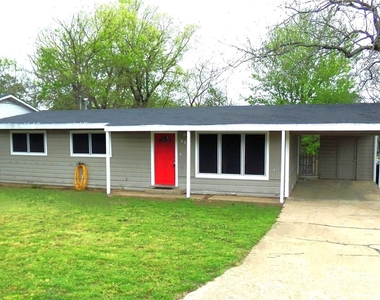501 S Perry Street - Photo Thumbnail 16