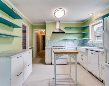 3632 Demaret Drive - Photo Thumbnail 3