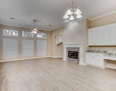 4513 Rock Creek Lane - Photo Thumbnail 2
