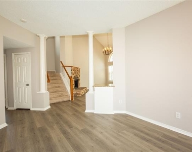 6718 Scarlet Drive - Photo Thumbnail 3