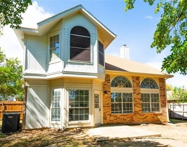 6718 Scarlet Drive - Photo Thumbnail 35