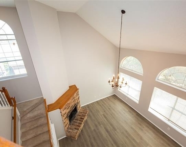 6718 Scarlet Drive - Photo Thumbnail 18