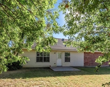 306 Tarpan Trail - Photo Thumbnail 34