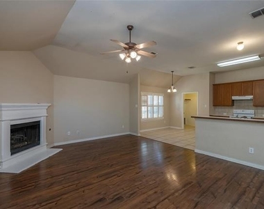 306 Tarpan Trail - Photo Thumbnail 3