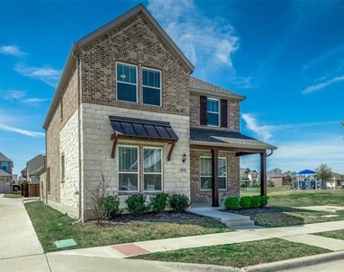 8715 Royal Star Road - Photo Thumbnail 2