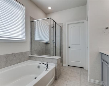 8715 Royal Star Road - Photo Thumbnail 20