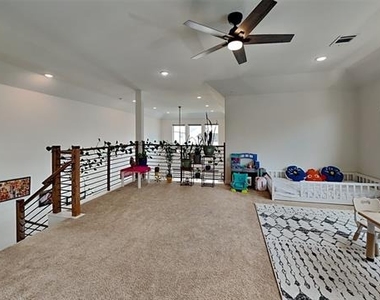 2931 Genevieve Lane - Photo Thumbnail 18