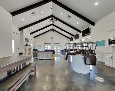 2931 Genevieve Lane - Photo Thumbnail 32