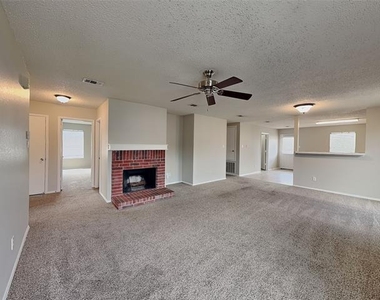 5709 Addington Drive - Photo Thumbnail 14