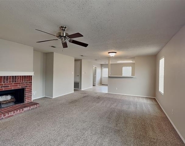 5709 Addington Drive - Photo Thumbnail 2