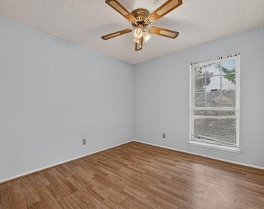 210 Nettletree Street - Photo Thumbnail 12