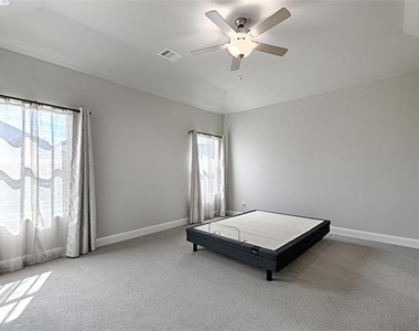 5107 Emerald Hill Drive - Photo Thumbnail 17