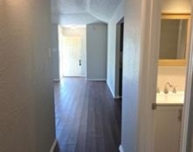 6717 Loma Vista Drive - Photo Thumbnail 15