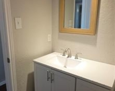 6717 Loma Vista Drive - Photo Thumbnail 24