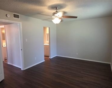 6717 Loma Vista Drive - Photo Thumbnail 20