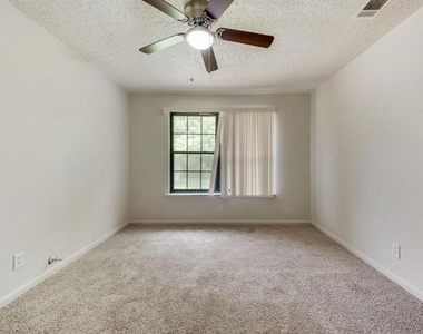 4626 Utah Avenue - Photo Thumbnail 13