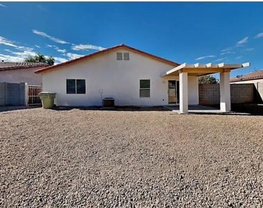 7375 W Palo Verde Drive - Photo Thumbnail 16