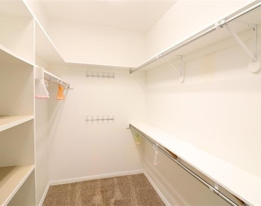 4041 Brazos Drive - Photo Thumbnail 26