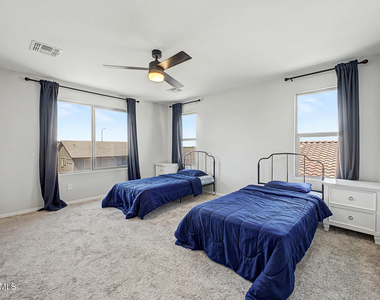 43938 W Palo Olmo Road - Photo Thumbnail 18