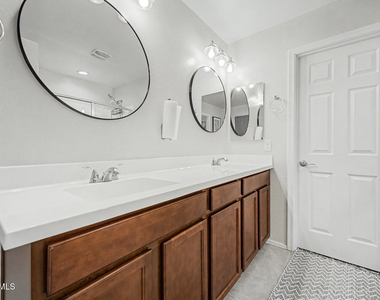 43938 W Palo Olmo Road - Photo Thumbnail 29
