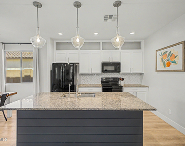 43938 W Palo Olmo Road - Photo Thumbnail 6
