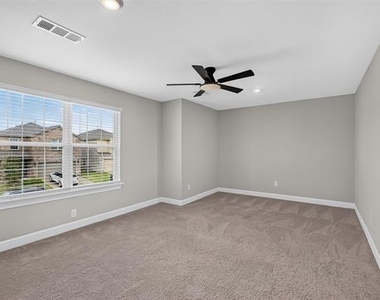 1309 Butler Avenue - Photo Thumbnail 17