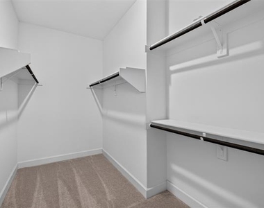 1309 Butler Avenue - Photo Thumbnail 14