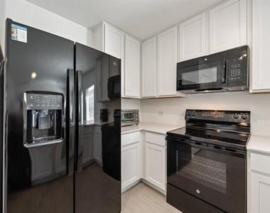 520 Waymaker Way - Photo Thumbnail 14