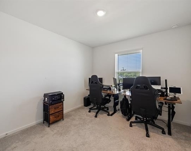 520 Waymaker Way - Photo Thumbnail 19