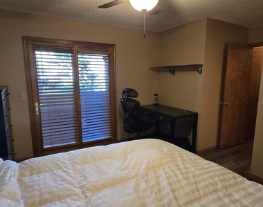 2831 N Walnut Hills Drive - Photo Thumbnail 5