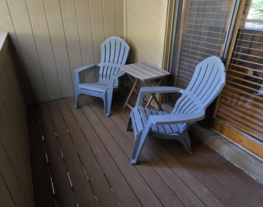 2831 N Walnut Hills Drive - Photo Thumbnail 7
