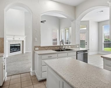 1604 Morning Dove Court - Photo Thumbnail 12