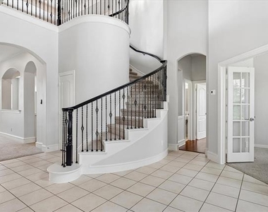 1604 Morning Dove Court - Photo Thumbnail 2