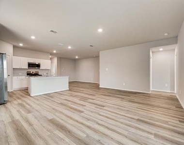 16537 Hudson Prairie Way - Photo Thumbnail 9