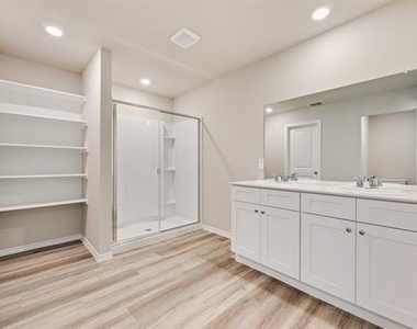 16537 Hudson Prairie Way - Photo Thumbnail 14