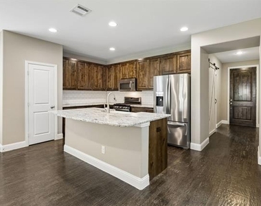 15424 Bluffdale Drive - Photo Thumbnail 6