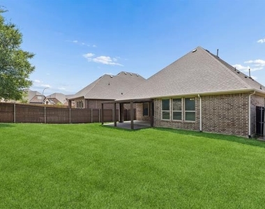 15424 Bluffdale Drive - Photo Thumbnail 24