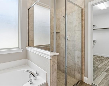 15424 Bluffdale Drive - Photo Thumbnail 17
