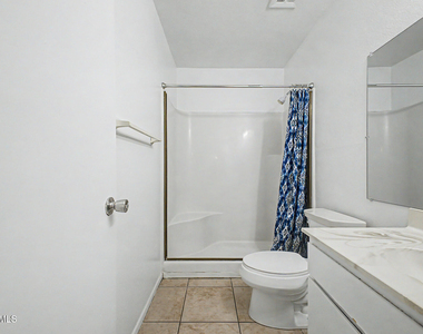 4401 S Rita Lane - Photo Thumbnail 17