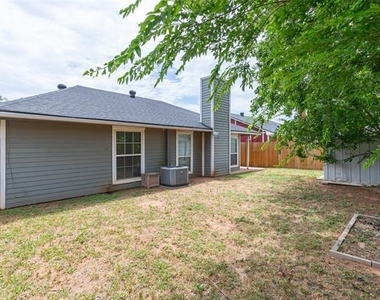 47 Shady Brook Circle - Photo Thumbnail 32