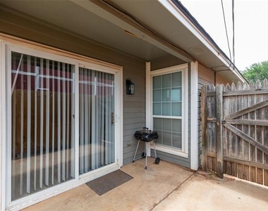 47 Shady Brook Circle - Photo Thumbnail 33