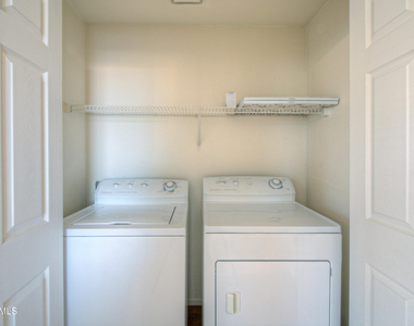7009 E Acoma Drive - Photo Thumbnail 12