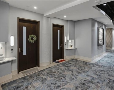 2600 W 7th Street - Photo Thumbnail 3