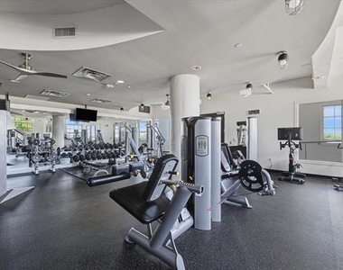 2600 W 7th Street - Photo Thumbnail 28