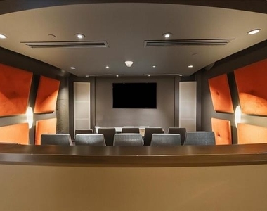 2600 W 7th Street - Photo Thumbnail 27